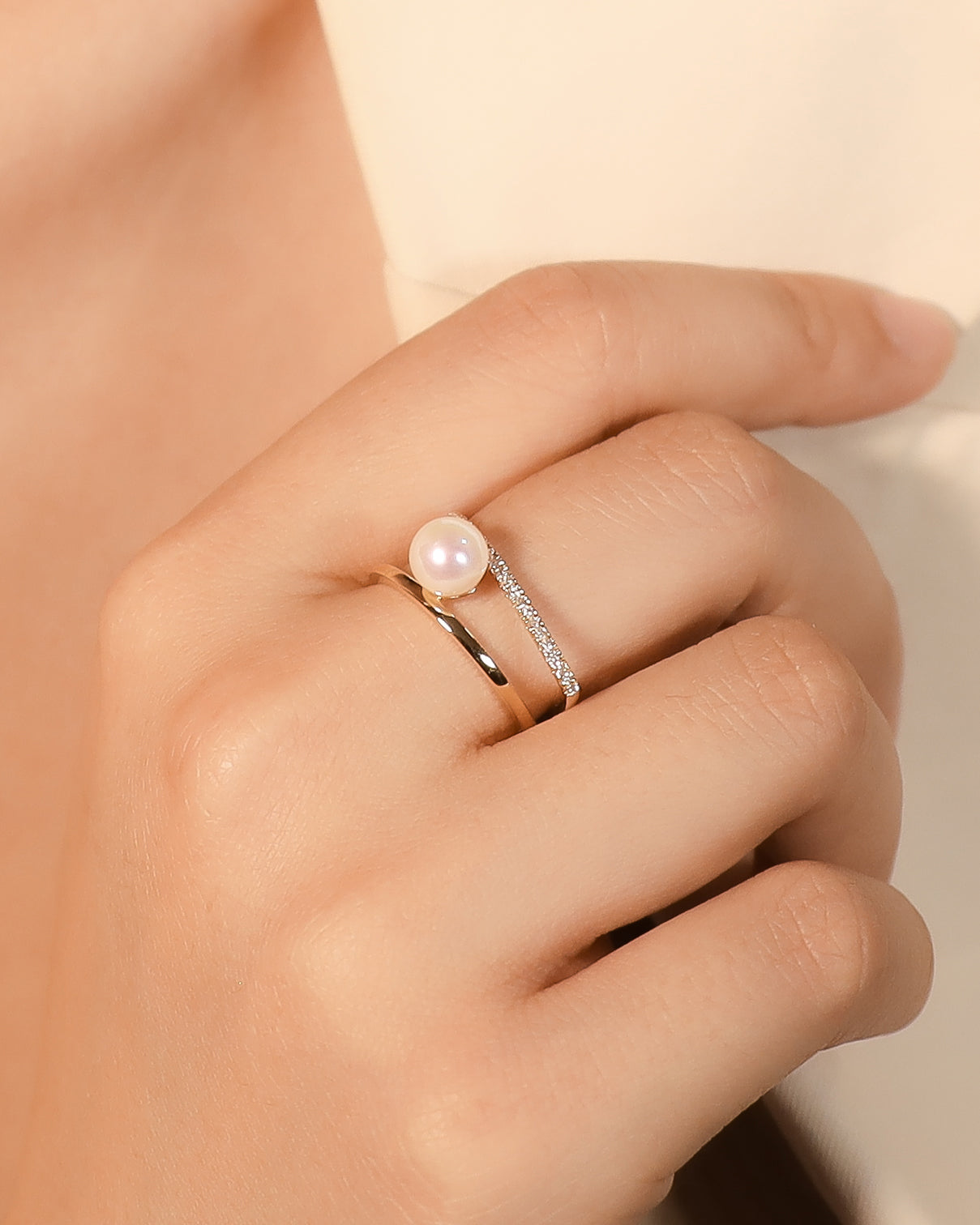 Active Pearl Ring