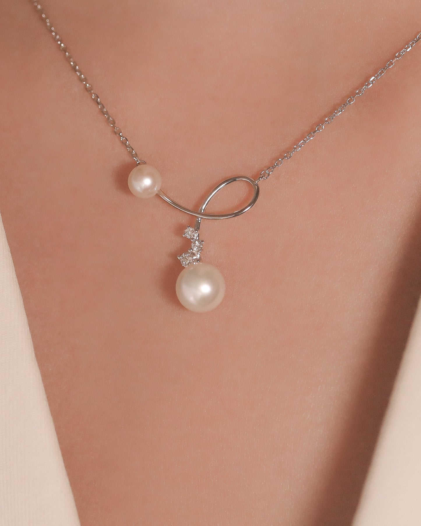 Emilia Pearl Necklace