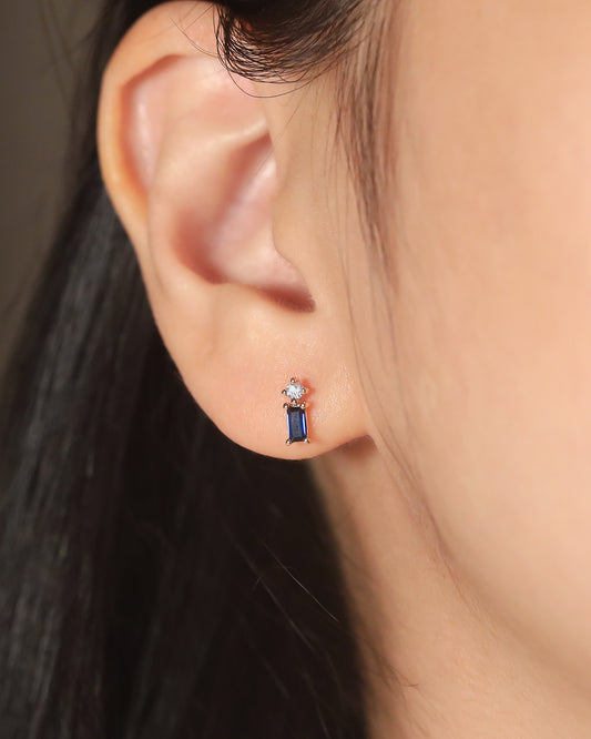 【Effortless Chic】Quinn Blue Sapphire Piercing