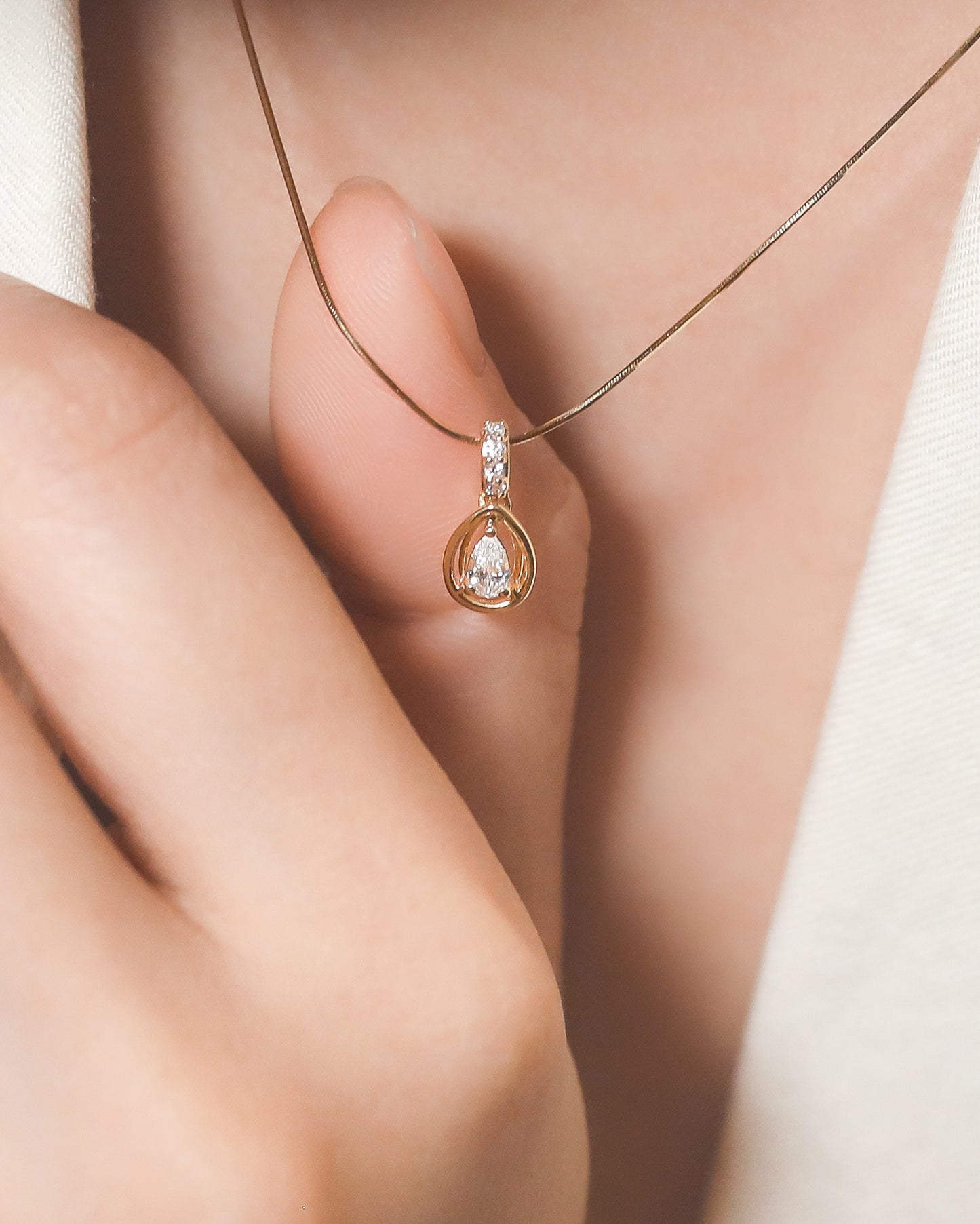 【Effortless Chic】Solitaire Diamond Pandant