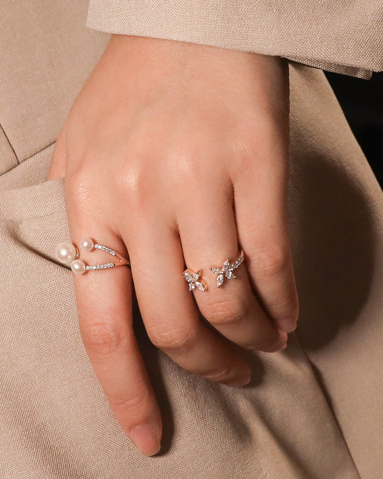 Greta Pearl Ring