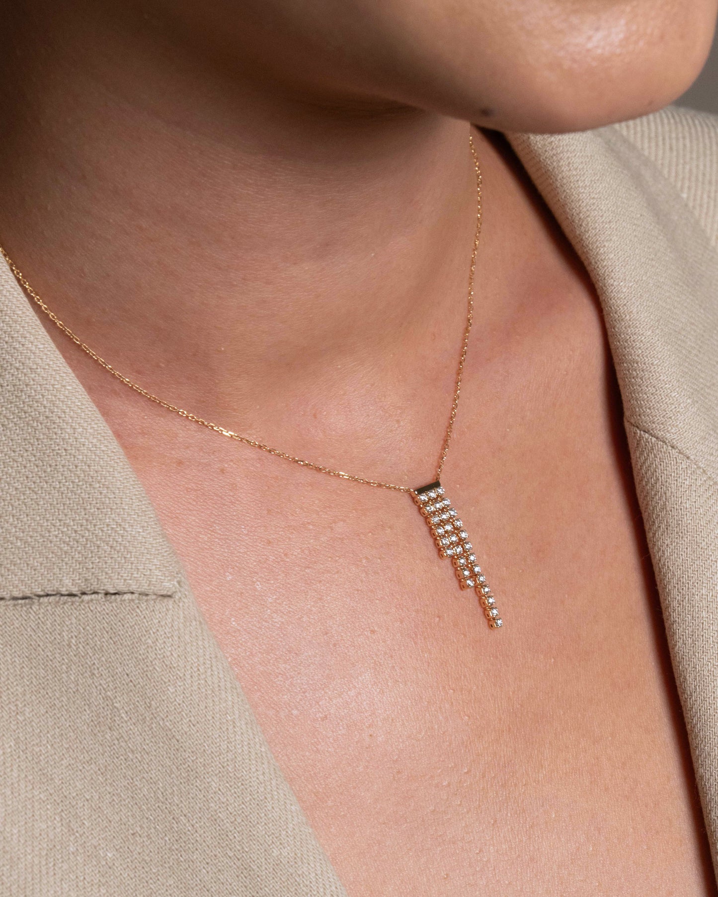 Astrid Dia Necklace