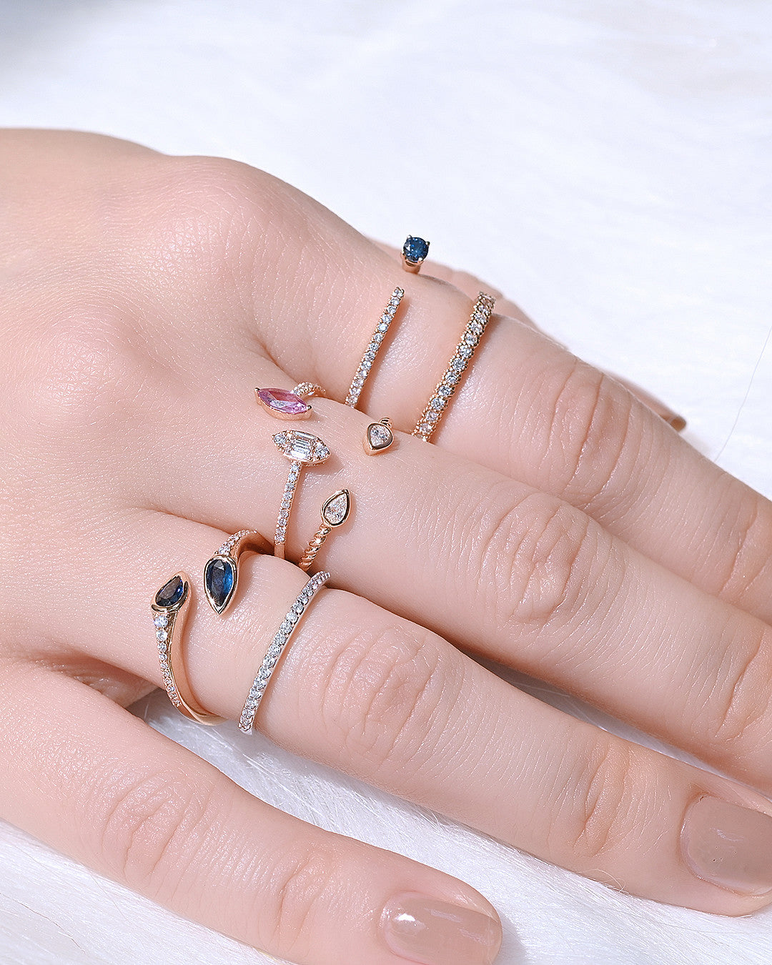Ari Sapphire Ring