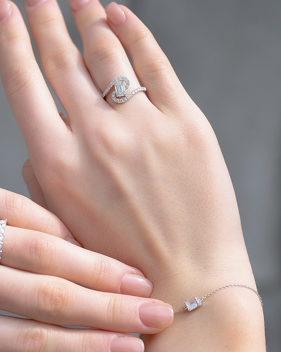 Sia Diamond Ring