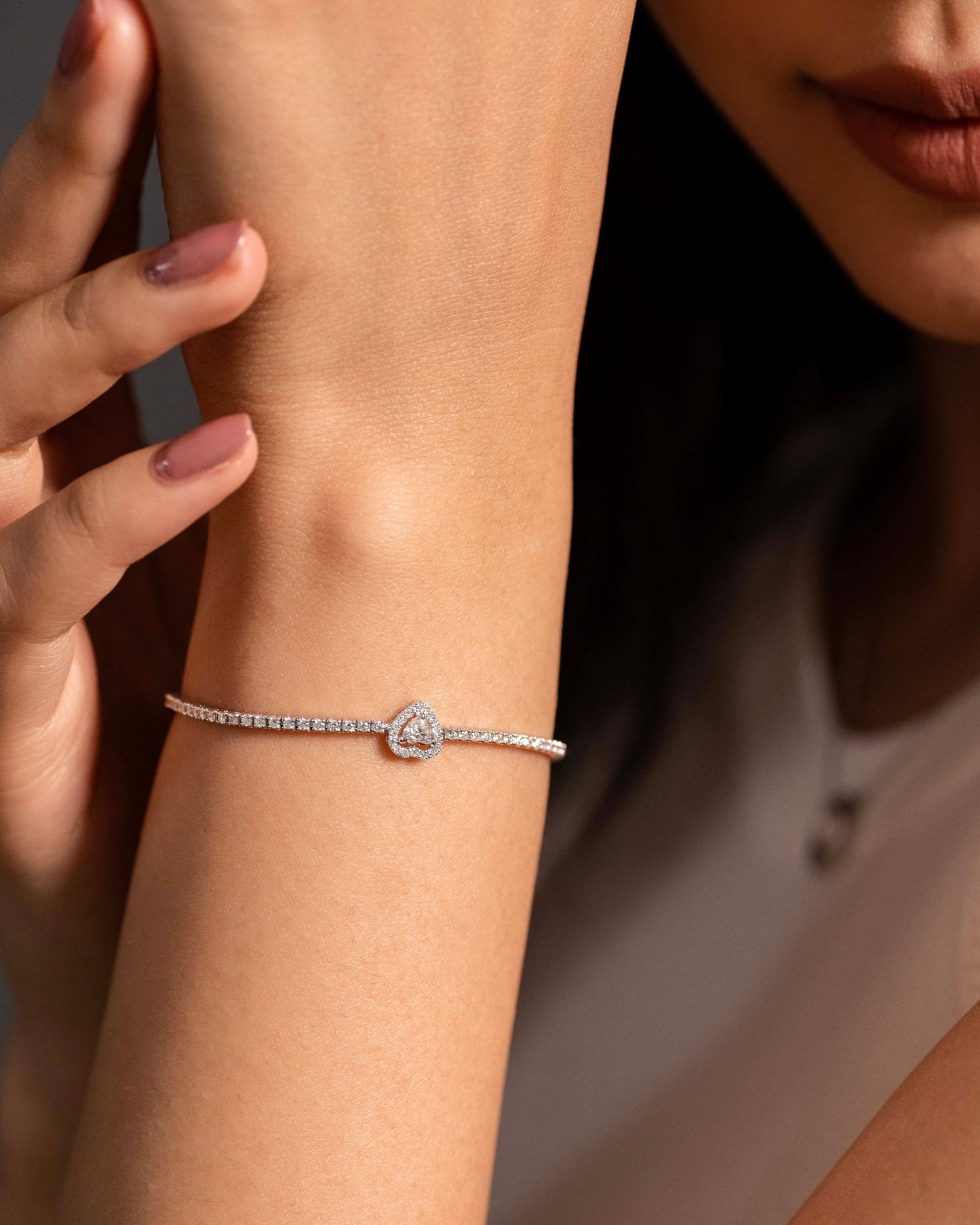 Gil Heart Diamond Tennis Bracelet
