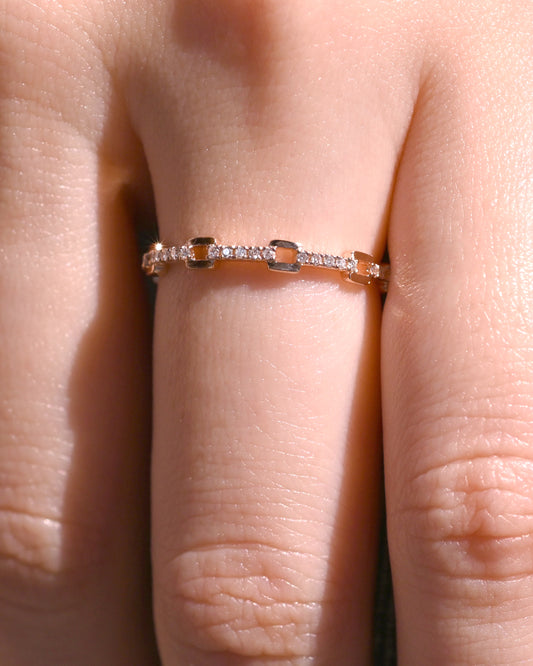 Len Chain Diamond Ring